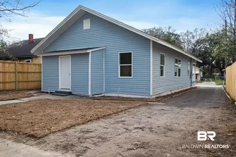 Exterior - 128 Bush Ave, Mobile, AL 36604 photo 5 of 7