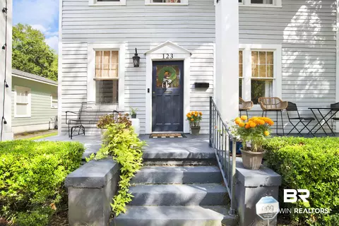 123 Macy Pl, Mobile, AL 36604 photo 2