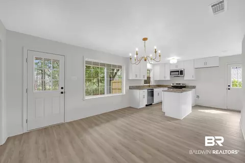 868 Nassau Dr, Mobile, AL 36608 photo 7
