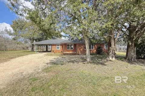2831 Old Salem Rd, Frisco City, AL 36445