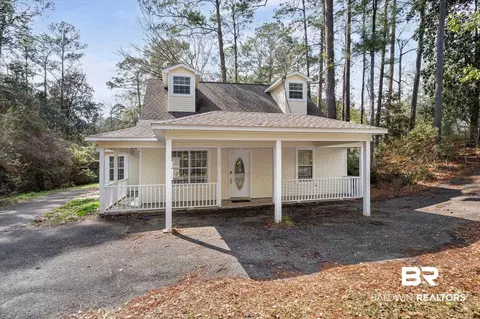 101 Pagan Cir, Daphne, AL 36526