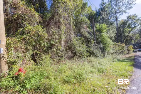 102 Everade Cir, Daphne, AL 36526 photo 5