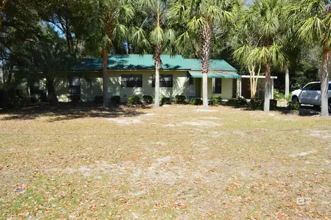 7768 Simmons Dr, Foley, AL 36535