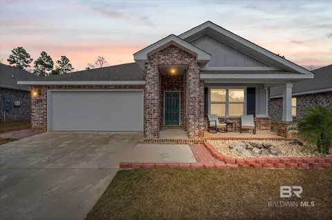 5241 Pinyon Dr, Mobile, AL 36693