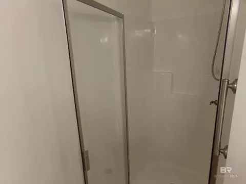 Bath - 24144 Veranda Cir, Elberta, AL 36530 photo 2 of 4