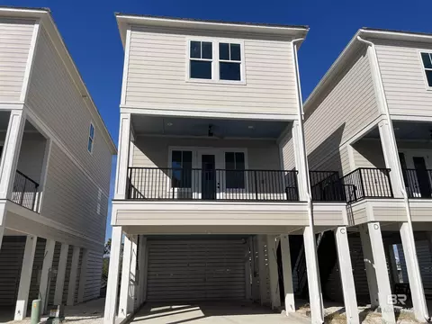 951 W Lagoon Ave #E, Gulf Shores, AL 36542