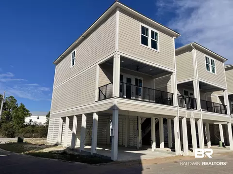 951 W Lagoon Ave #H, Gulf Shores, AL 36542