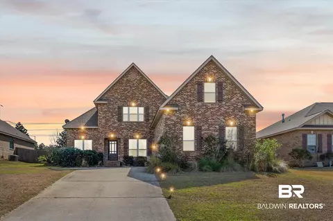 12220 Squirrel Dr, Spanish Fort, AL 36527