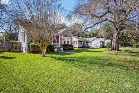 Exterior - 168 Mohawk St, Mobile, AL 36606 photo 1 of 8