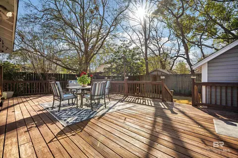 Exterior - 168 Mohawk St, Mobile, AL 36606 photo 6 of 8