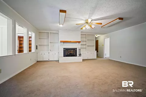 509 Ridgewood Dr, Daphne, AL 36526 photo 5