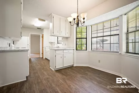 509 Ridgewood Dr, Daphne, AL 36526 photo 9