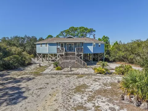 701 Cabana Beach Rd, Gulf Shores, AL 36542