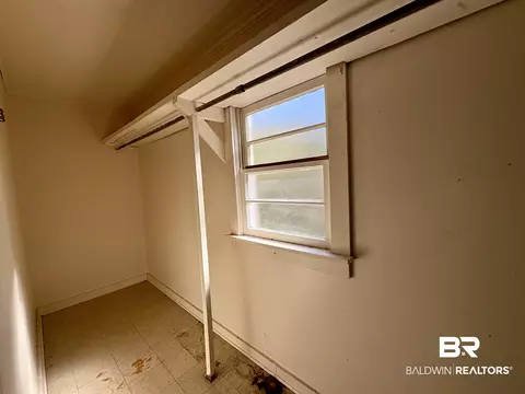 Other - 4060 Dickson Ln, Mobile, AL 36618 photo 3 of 4