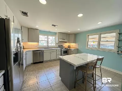 Kitchen - 4060 Dickson Ln, Mobile, AL 36618 photo 2 of 2