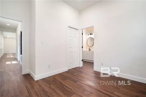 Entry Way - 3475 Denmark Rd, Mobile, AL 36618 photo 13 of 15