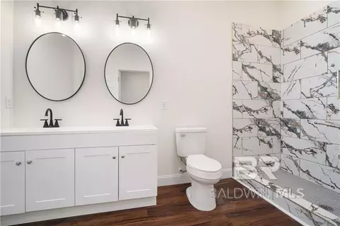 Bath - 3475 Denmark Rd, Mobile, AL 36618 photo 2 of 2