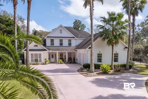 713 S Mobile St, Fairhope, AL 36532