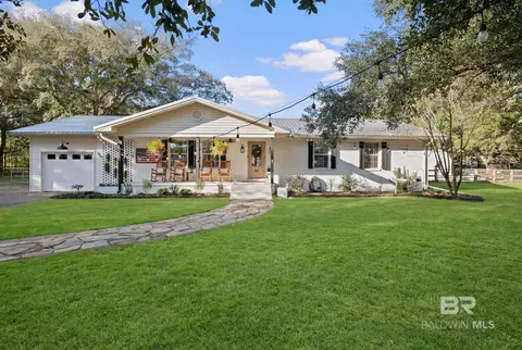 9407 Twin Beech Rd, Fairhope, AL 36532