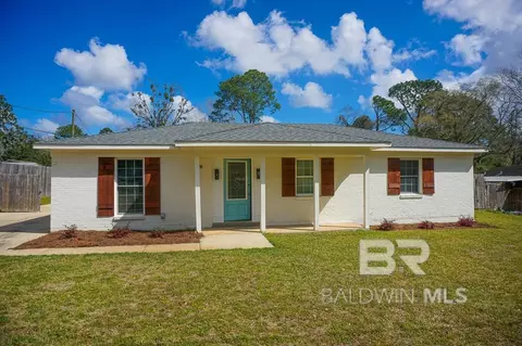 5161 Lancelot Dr, Mobile, AL 36619