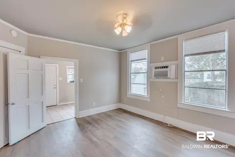 1005 Oak St, Mobile, AL 36604 photo 5