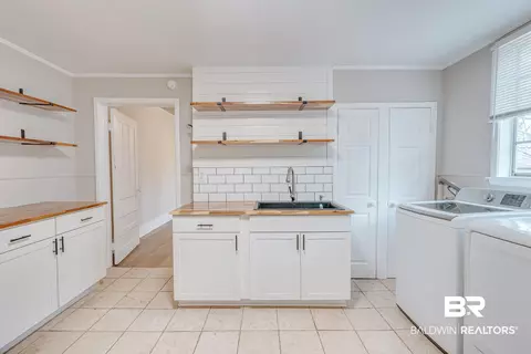 1005 Oak St, Mobile, AL 36604 photo 7