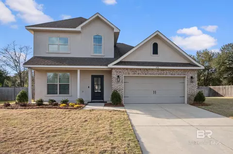 676 Turquoise Dr, Fairhope, AL 36532