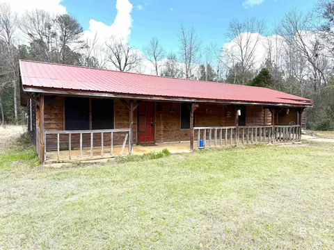 773 Mcbride Cir, Flomaton, AL 36441