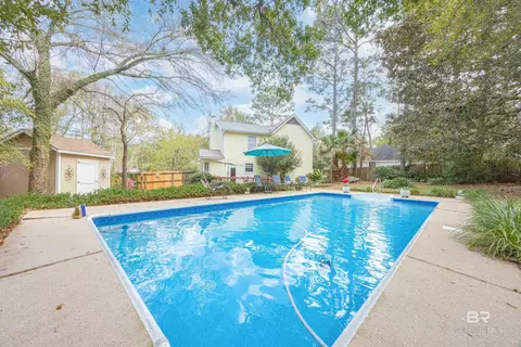 Exterior - 124 Chatam Loop, Daphne, AL 36526 photo 9 of 11