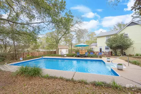 Exterior - 124 Chatam Loop, Daphne, AL 36526 photo 8 of 11