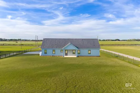 Exterior - 28310 Comstock Rd, Elberta, AL 36530 photo 7 of 7