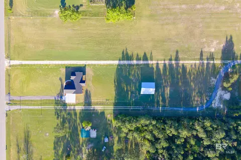 View/Area - 28310 Comstock Rd, Elberta, AL 36530 photo 3 of 5