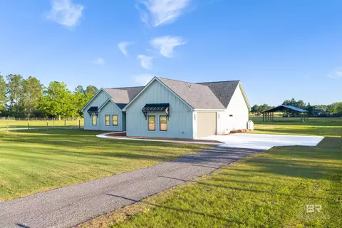 Exterior - 28310 Comstock Rd, Elberta, AL 36530 photo 3 of 7