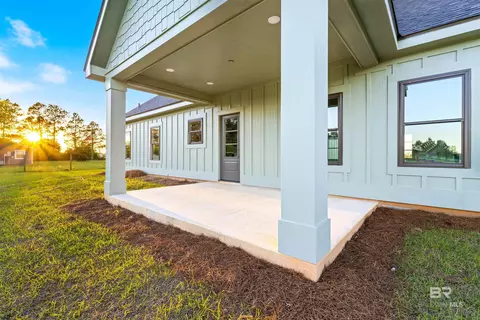 Exterior - 28310 Comstock Rd, Elberta, AL 36530 photo 5 of 7