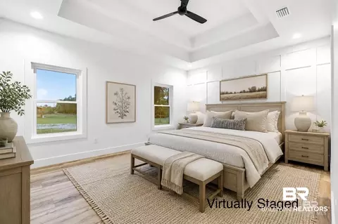 Bedroom - 28310 Comstock Rd, Elberta, AL 36530 photo 1 of 6