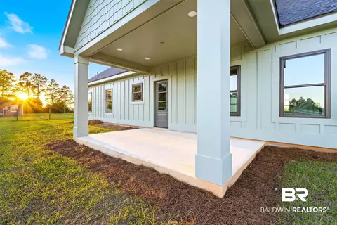 Exterior - 28310 Comstock Rd, Elberta, AL 36530 photo 6 of 8
