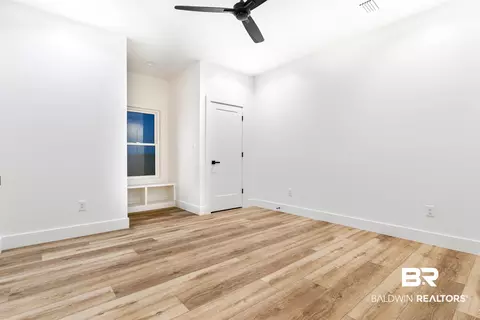 Bedroom - 28310 Comstock Rd, Elberta, AL 36530 photo 5 of 6