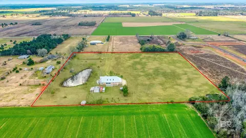 28461 Gardner Rd, Elberta, AL 36530