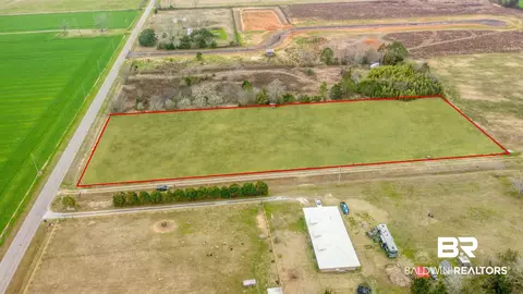 28467 Gardner Rd, Elberta, AL 36530 photo 2