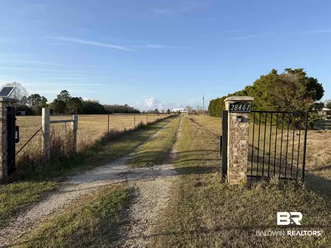 28467 Gardner Rd, Elberta, AL 36530 photo 9