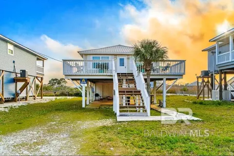 651 Bonita Ct, Gulf Shores, AL 36542