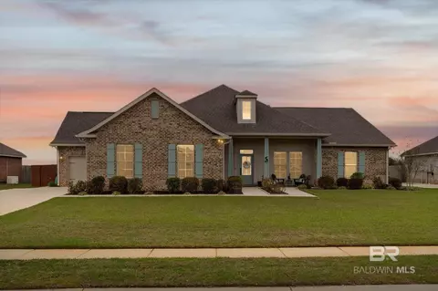 9573 Camberwell Dr, Daphne, AL 36526
