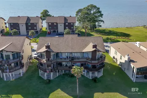 3858 Spinnaker Dr #102, Gulf Shores, AL 36542