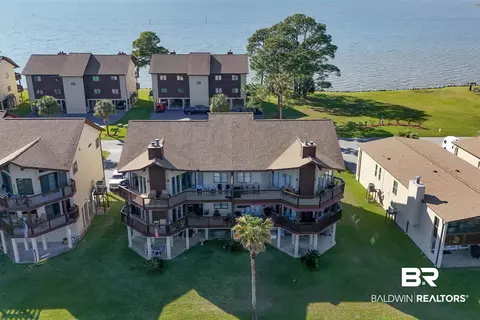 3858 Spinnaker Dr #102, Gulf Shores, AL 36542