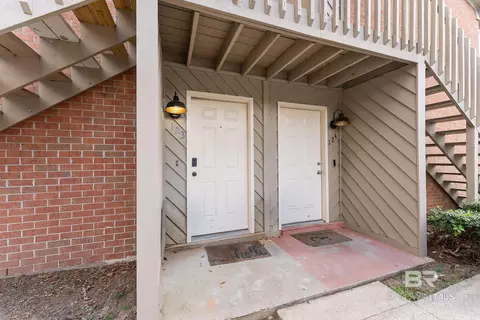 512 Lake Forest Blvd #124F, Daphne, AL 36526