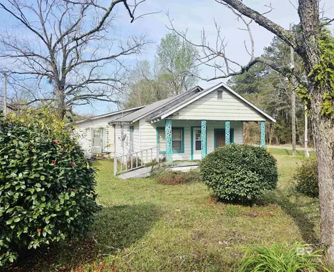 9100 Bryants Landing Rd, Stockton, AL 36579