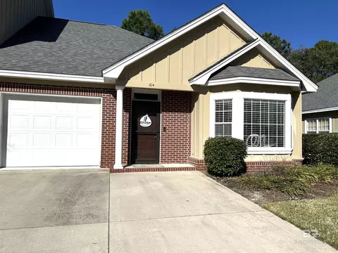 430 W Fort Morgan Rd #104, Gulf Shores, AL 36542