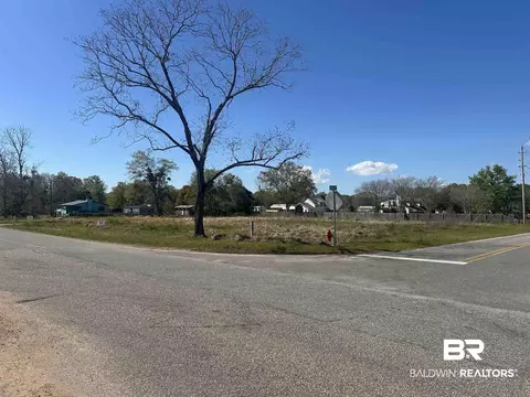 20971 Brinks Willis Rd, Foley, AL 36535