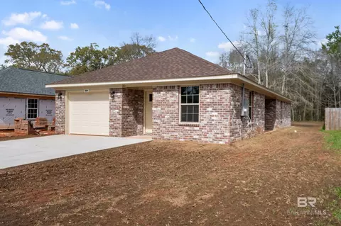 228 W 16th St, Bay Minette, AL 36507