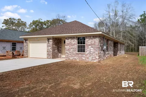 228 W 16th St, Bay Minette, AL 36507